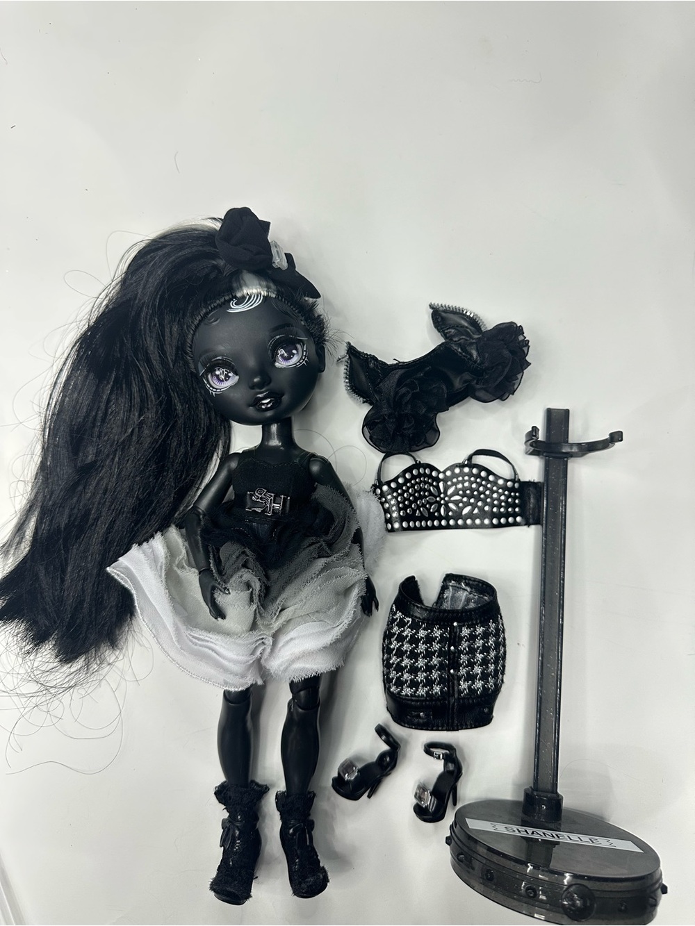 Rainbow High Shadow High Shanelle Onyx